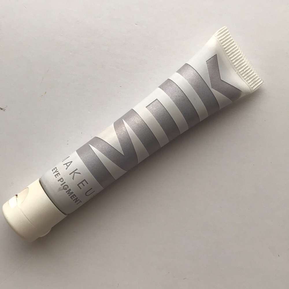 Milk Makeup Eye Pigment In Jam Room